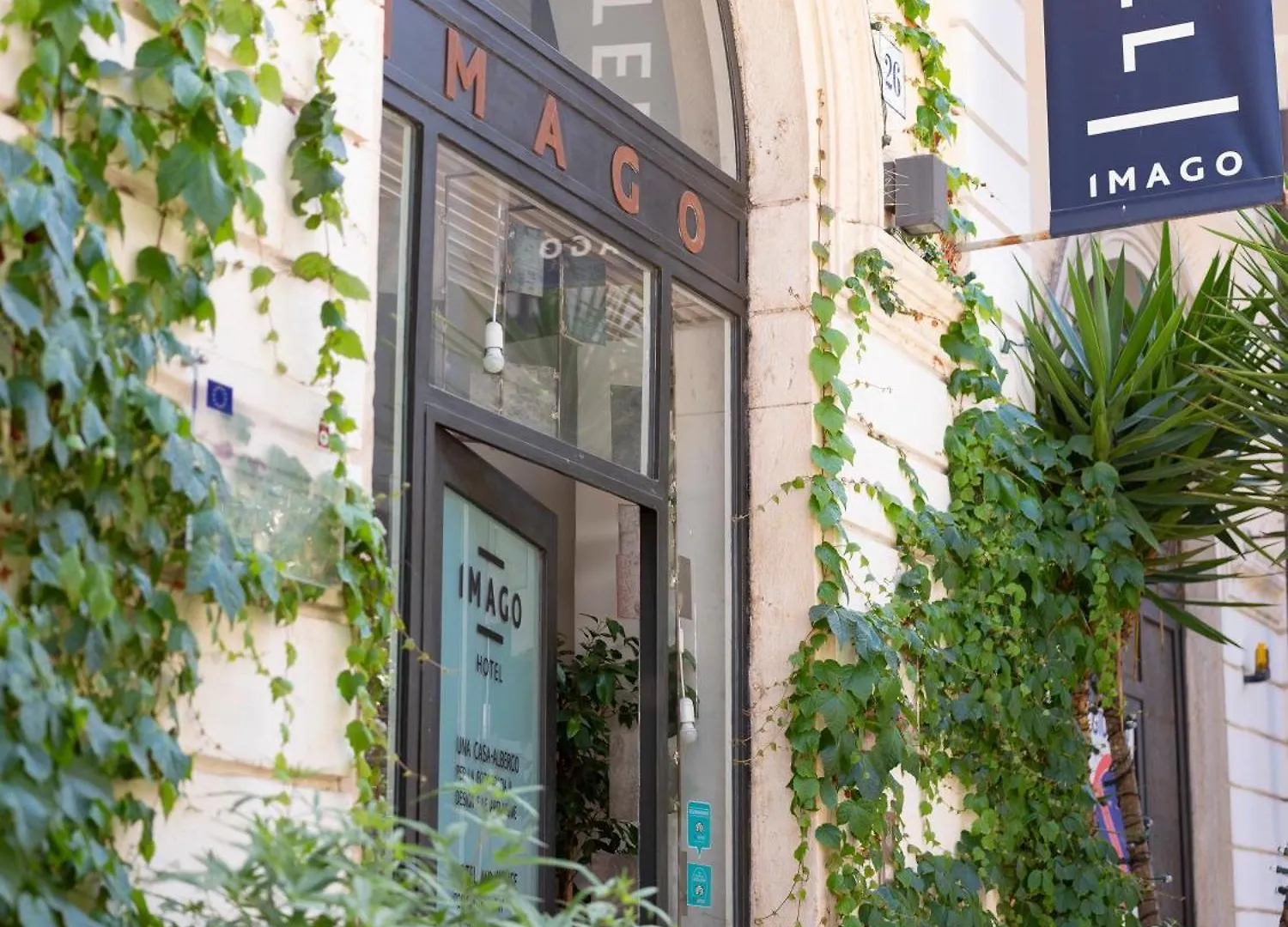 Imago Plus Hotel Bari 4*,  Italia