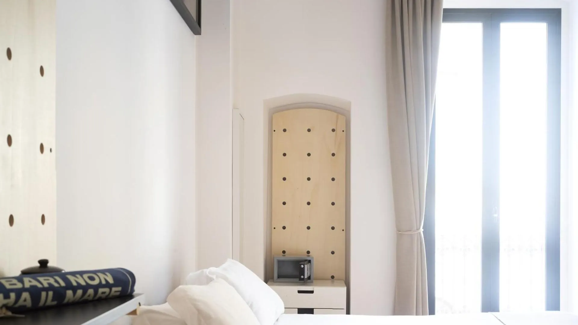Imago Plus Hotel Bari 4*,