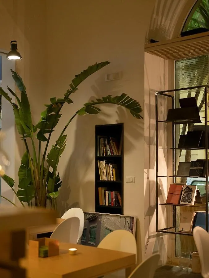 Imago Plus Hotel Bari 4*,