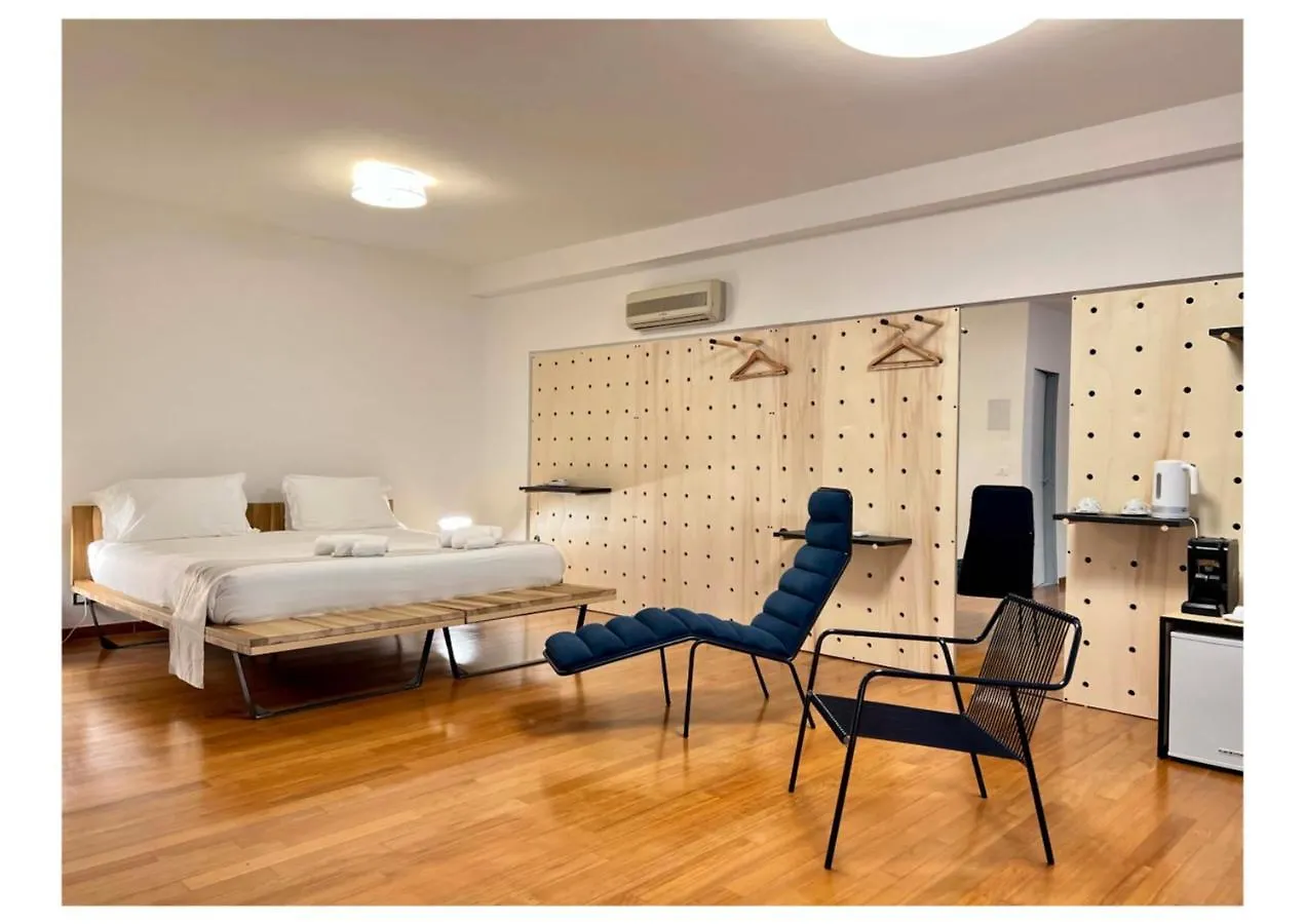 Imago Plus Hotel 巴里 4*,